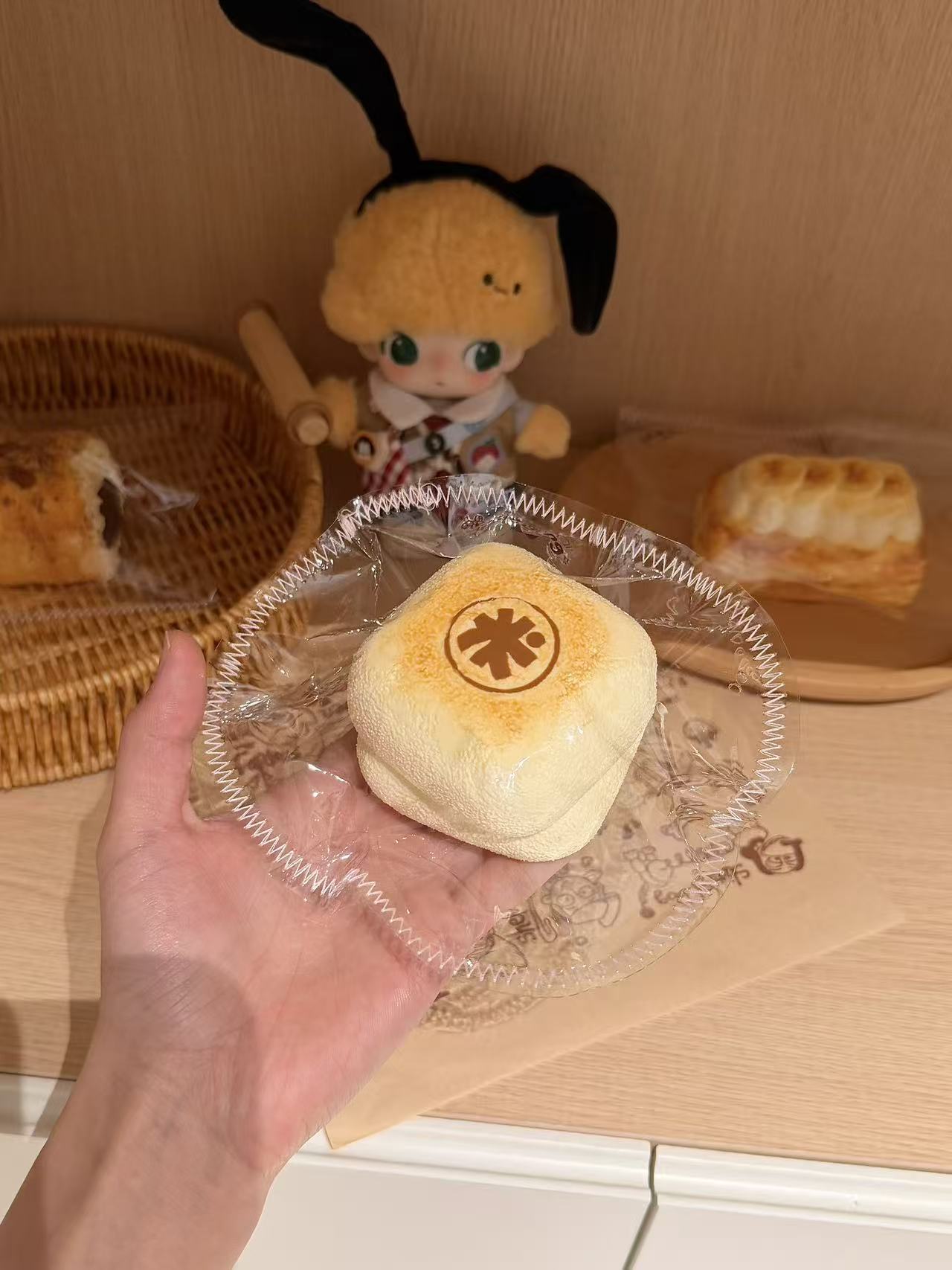 おこめのダブルブレッド